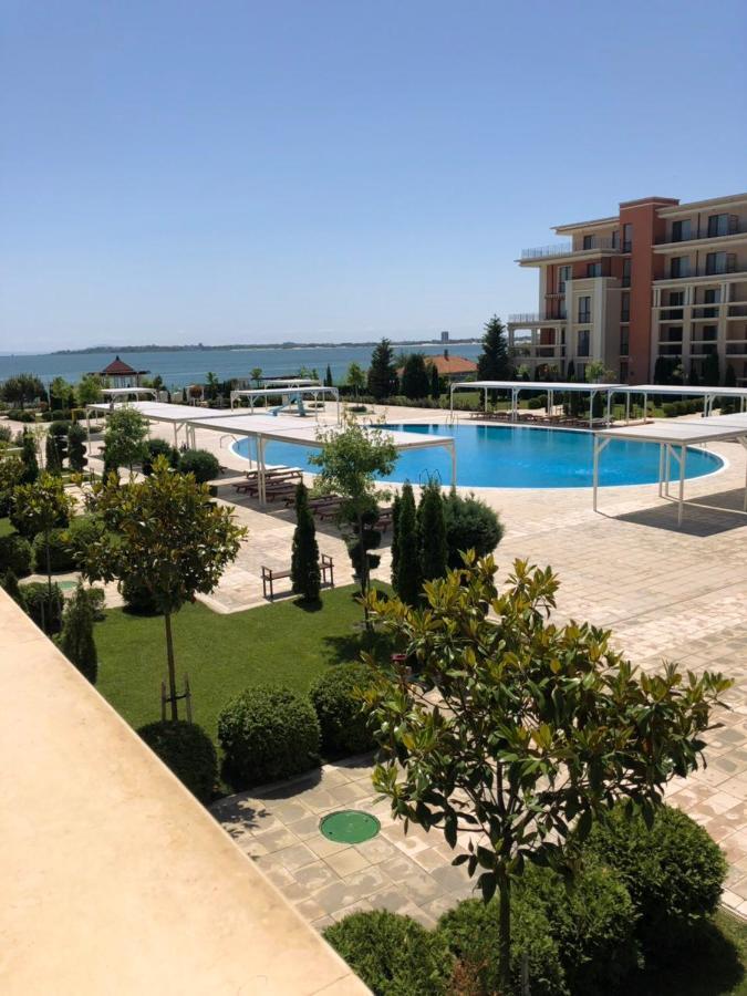 Private Apartment 156 In Prestige Fort Beach Sveti Vlas Exterior photo