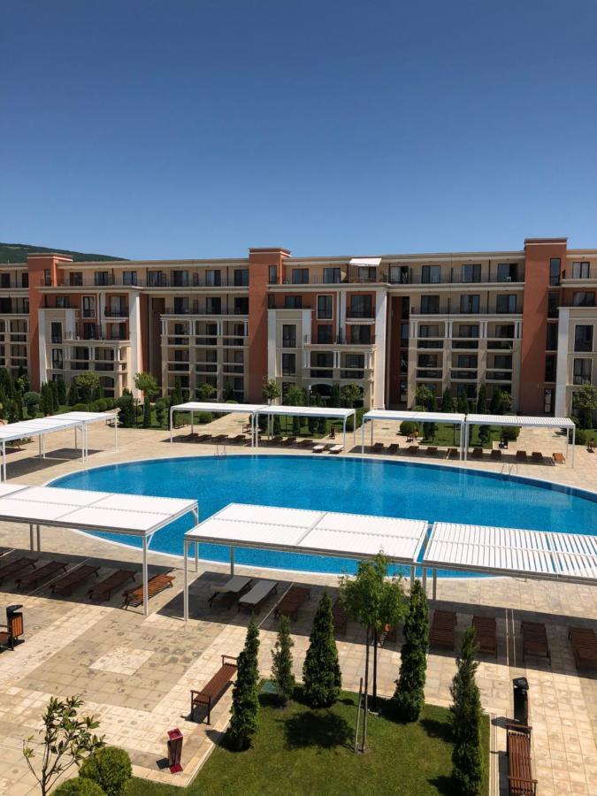 Private Apartment 156 In Prestige Fort Beach Sveti Vlas Exterior photo